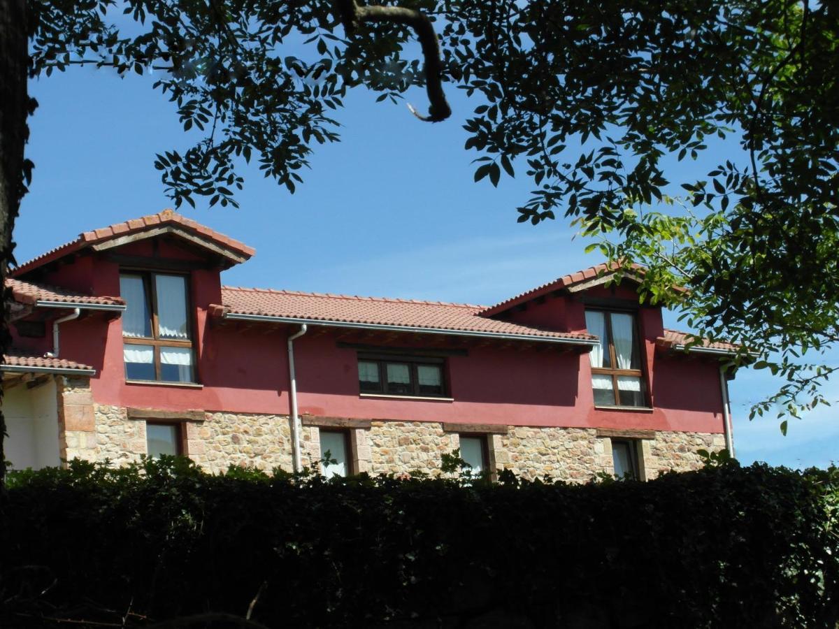 Albergue La Torre Santiurde de Reinosa Exteriör bild